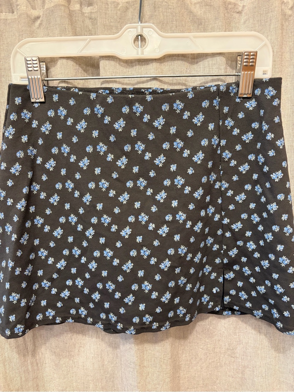 American Eagle Miniskirt